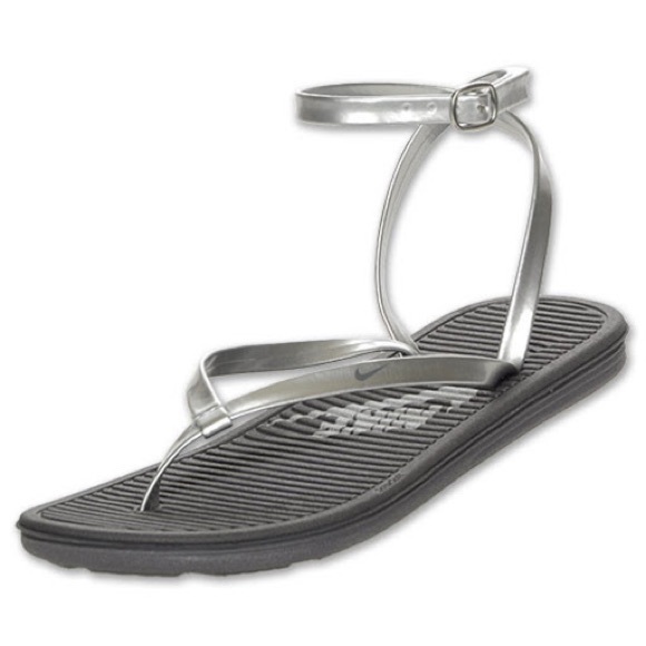 nike roman sandals